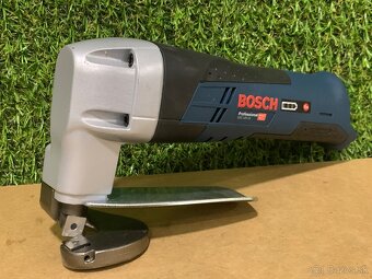 BOSCH GSC 12V-13 PROFESSIONAL Akumulátorové nožnice na plech - 8