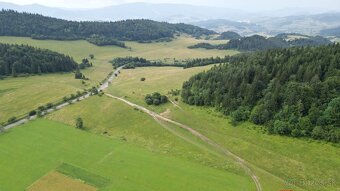 Pozemky v Komjatnej na predaj - 8