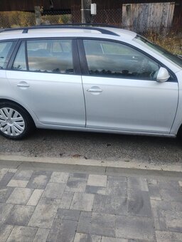 Rozpredám Volkswagen golf 6 variant 1,6 tdi 77 kw - 8