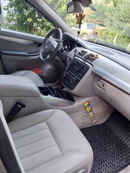 Mercedes R 350 benzín 200kw - 8