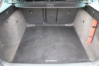 Škoda Octavia Combi 1,0 TSi DSG 85 kW STYLE - 8