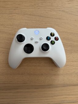 Xbox One S 1TB - 8