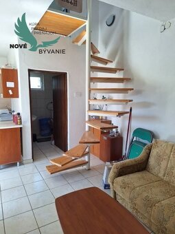 Na predaj dom vhodný na investíciu na ostrove Vir v Chorváts - 8