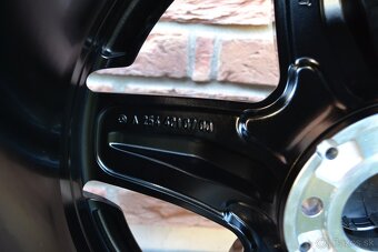5x112 R20 Hlinikove disky Original Mercedes GLC X254 C254 - 8