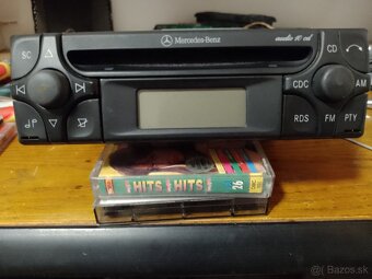 Autorádio Mercedes audio 10 CD + kód - 8