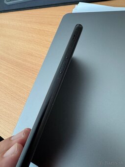 iPhone se 2020- batéria 87% - 8
