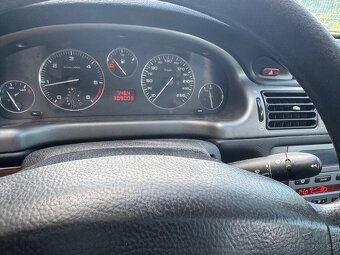 Peugeot 406 - 8
