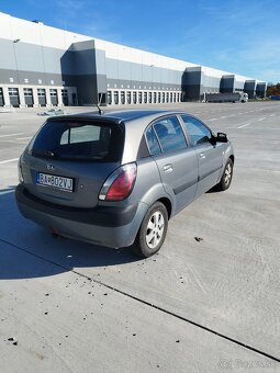 Kia Rio 1.4 77kw - 8