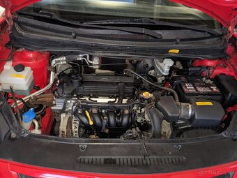 Hyundai i20 1.2i 16V Comfort - 8