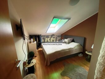 Na predaj veľký 4-izb. mezonetový byt – Rovinka - 8