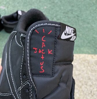 Jordan 1 Retro Low OG SP Travis Scott Black Phantom - 8