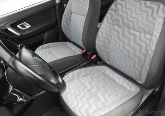 Škoda Fabia 1,2 HTP benzín - 8