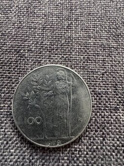 Taliansko : 500 Lír 2 ks (1986, 1984) + 100 Lír 2 ks + 50 Lí - 8