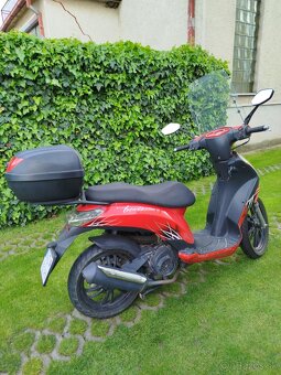 Predám skúter Trevis 125ccm - 8