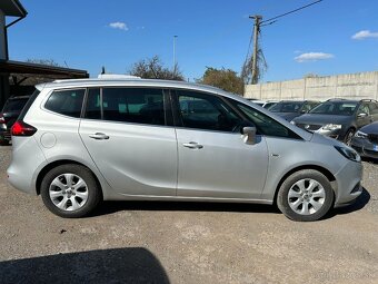 Opel Zafira Tourer - 8