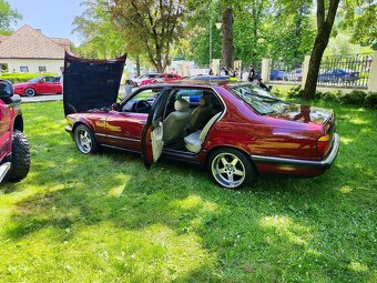 BMW e32 750il v12 - 8