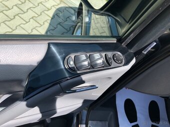 Mercedes viano - 8