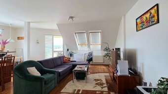 PREDAJ: Priestranný 4-izb byt, 2 balkóny, garáž_Nové Mesto n - 8