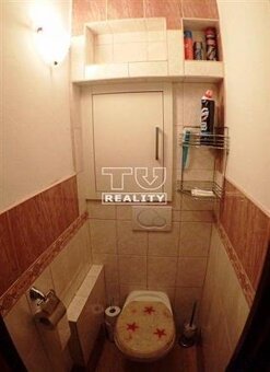 Predaj priestranného 4-izbového bytu s potenciálom... - 8