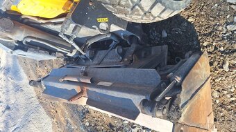 JCB R190 - smykem řízený nakladač - 8