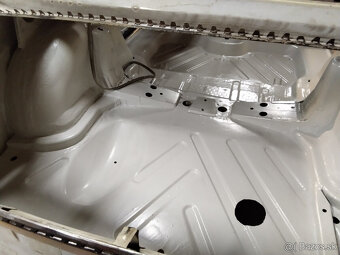 Predám Trabant 1.1. - 8