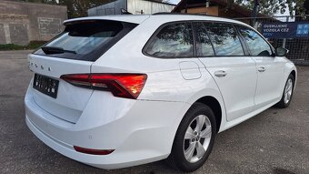 ŠKODA OCTAVIA COMBI 2.0 TDI.DSG - 8