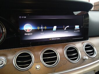 Mercedes Benz e 220d w213 - 8