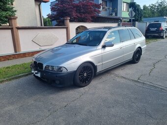 Bmw E39 525D 120kW touring - 8