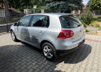 Volkswagen Golf 1,4i Pravid.servis klima tempo benzín - 8