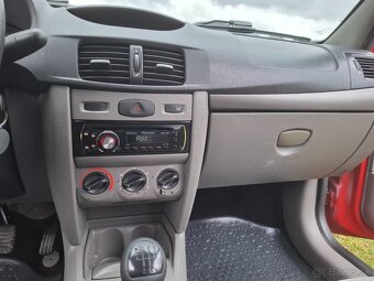 Renault Thalia 1.2 16V (2009) – lacné, spoľahlivé a úsporné - 8