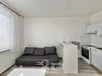 Na prenájom zariadená garsónka na Nábrežnej ulici v NZ - 8