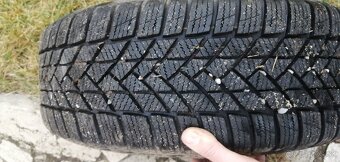 Predam zimnu sadu 205/55/r16 - 8