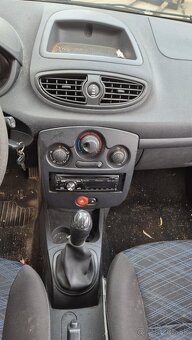Renault Clio 1,2i 55kw kód motora: D4F D7 - 8