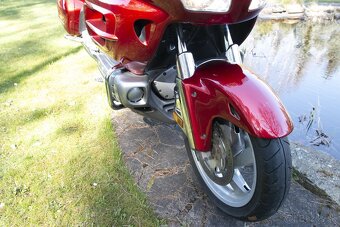 Honda GL 1800 - 8
