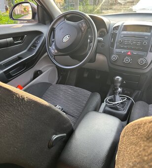KIA Ceed 1.4 77kw 2009 (proceed) - 8