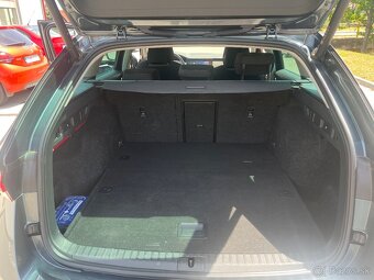 Škoda Octavia Combi 2.0 TDI Scout 4x4 DSG - 8