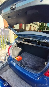 KIA Ceed 1,4 benzin, r. 2011 - 8