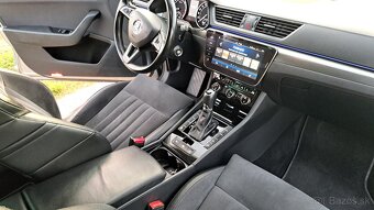 Škoda Superb 2.0TDI 110kw - 8