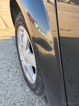 Renault Mégane 1.9 dCi – STK 12/2026, 300 000 km, 1000 € - 8