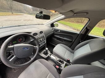 Ford Focus 2005 - 8