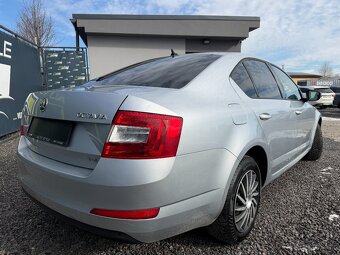 Škoda Octavia 1.6 TDI Ambition DSG - 8