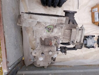 Vw golf 4, 1,4, 16V. 1J5 - 8