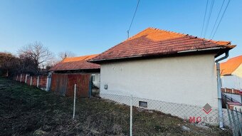 Na predaj rodinný dom v Kolačne pozemok 1395 m2 - 8