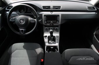 Volkswagen Passat 2,0TDi 103 kW Comfortline - 8