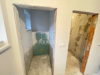 PREDANY- 2 IZBOVY BYT , PŠURNOVICE 58m2 - 8