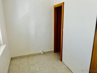 PRIESTRANNÝ 3 izbový byt, 79m2, Sídlisko II, HE - 8