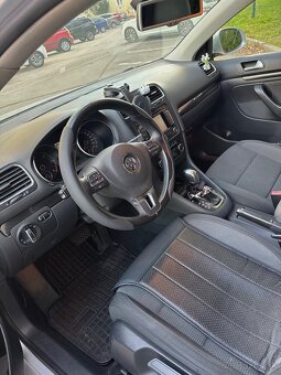 Volkswagen Golf Variant 1.6 TDI BlueMotion Comfortline DSG - 8