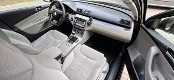 Predám Volkswagen Passat B6 Combi 2.0 TDI 103Kw Zachovalé - 8
