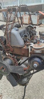 Motory - 8