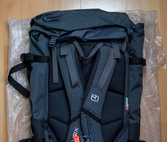 ORTOVOX Peak 32S - univerzálny turistický batoh - 8